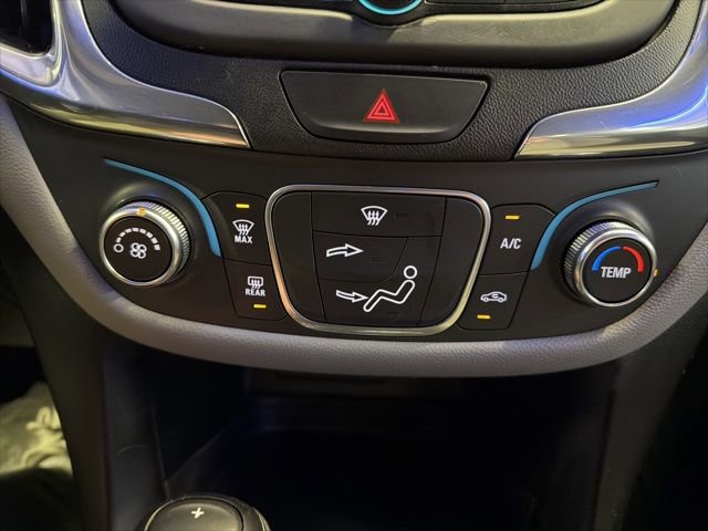 Used 2020 Chevrolet Equinox LS w/ LS Convenience Package image 24