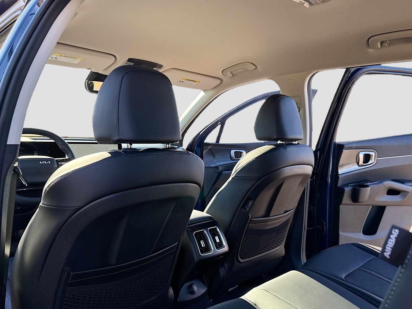 New 2026 Kia Sorento EX AWD/4WD image 8
