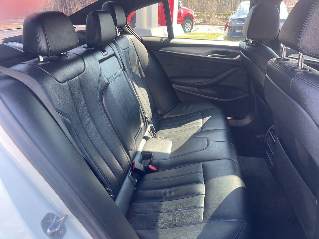 Used 2019 BMW 530i xDrive w/ M Sport Package image 21