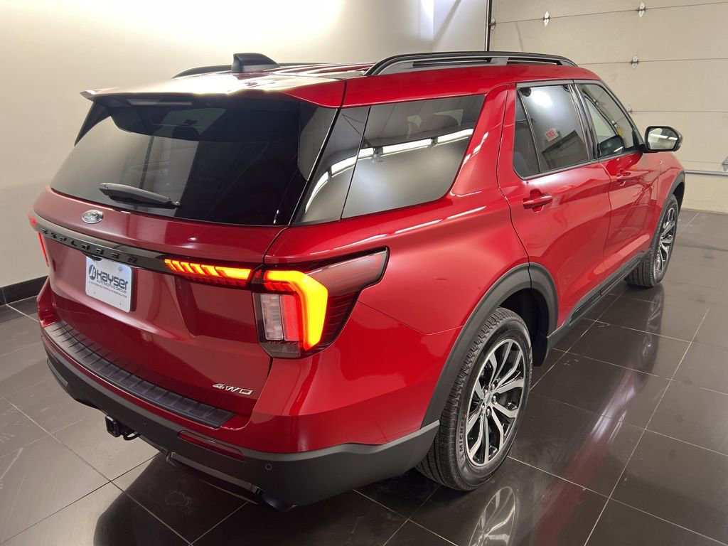 New 2026 Ford Explorer ST-Line image 6
