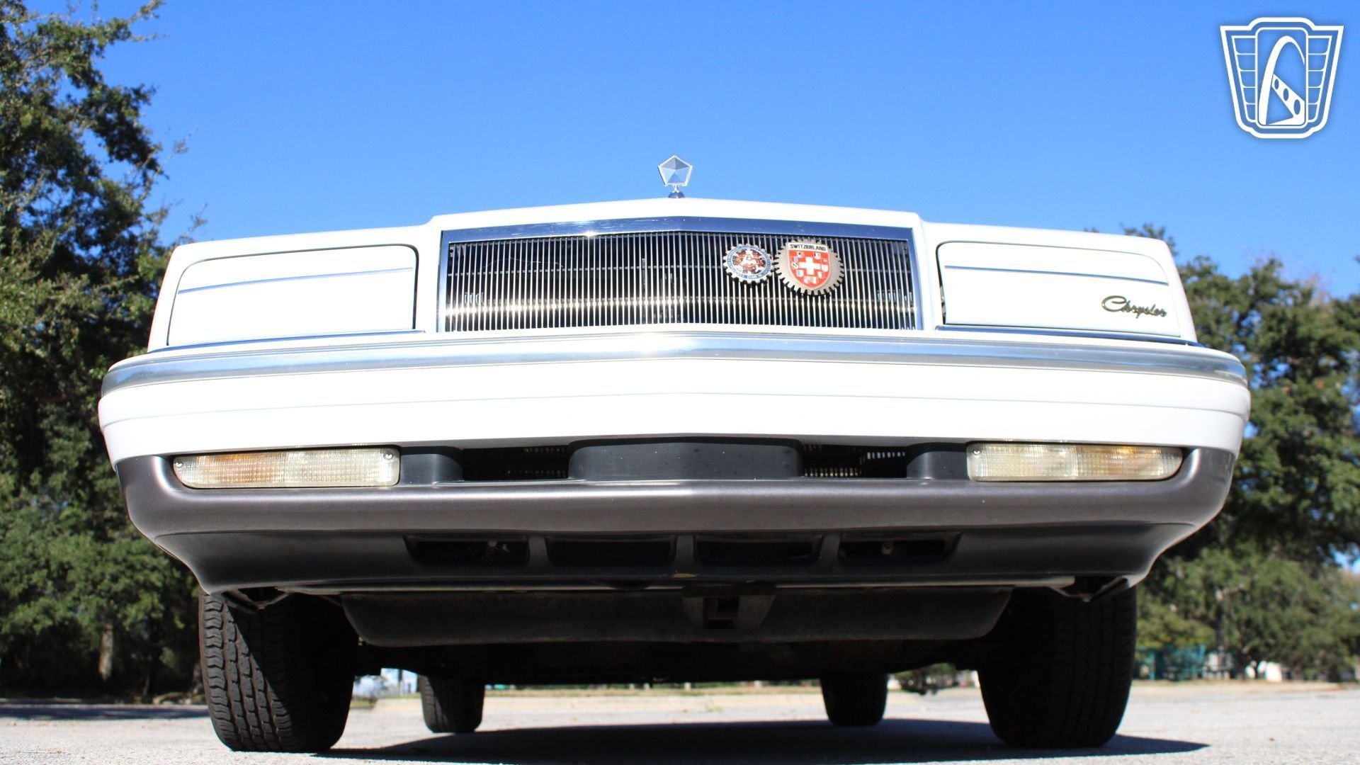 Used 1993 Chrysler New Yorker Fifth Avenue FWD image 14