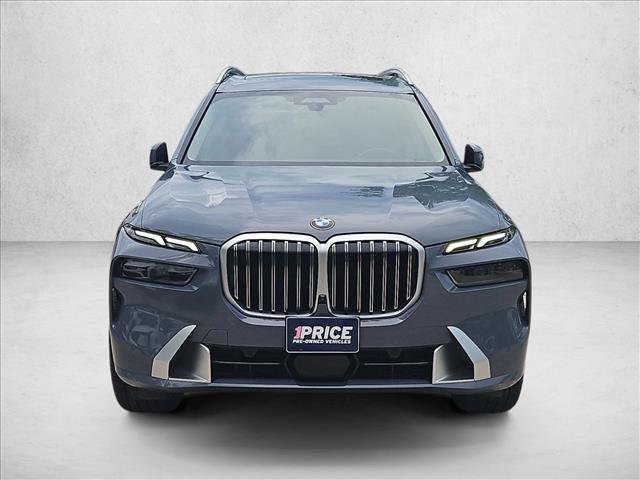 Used 2023 BMW X7 xDrive40i w/ Premium Package AWD/4WD image 2