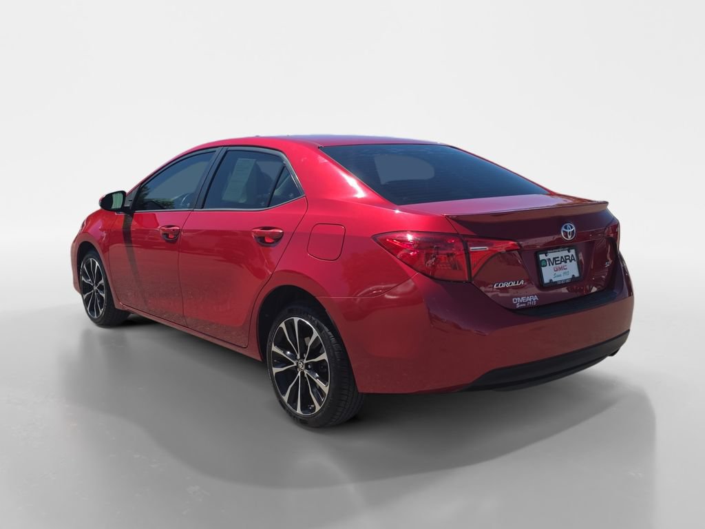 Used 2018 Toyota Corolla SE FWD video 3