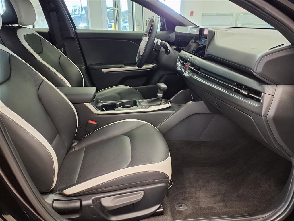 Used 2025 Kia K4 GT-Line Turbo image 10