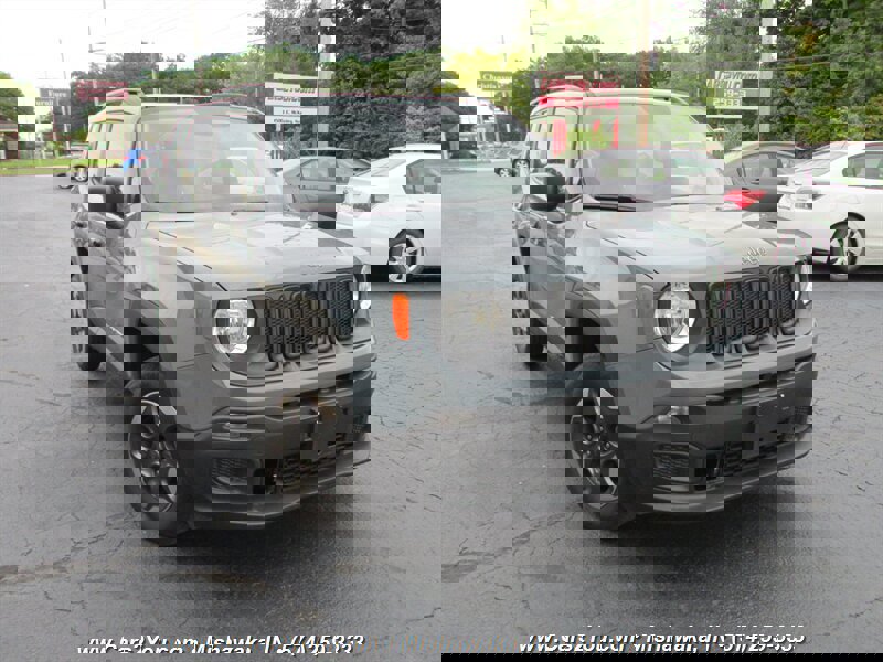 Used 2017 Jeep Renegade Sport w/ Power & Air Group