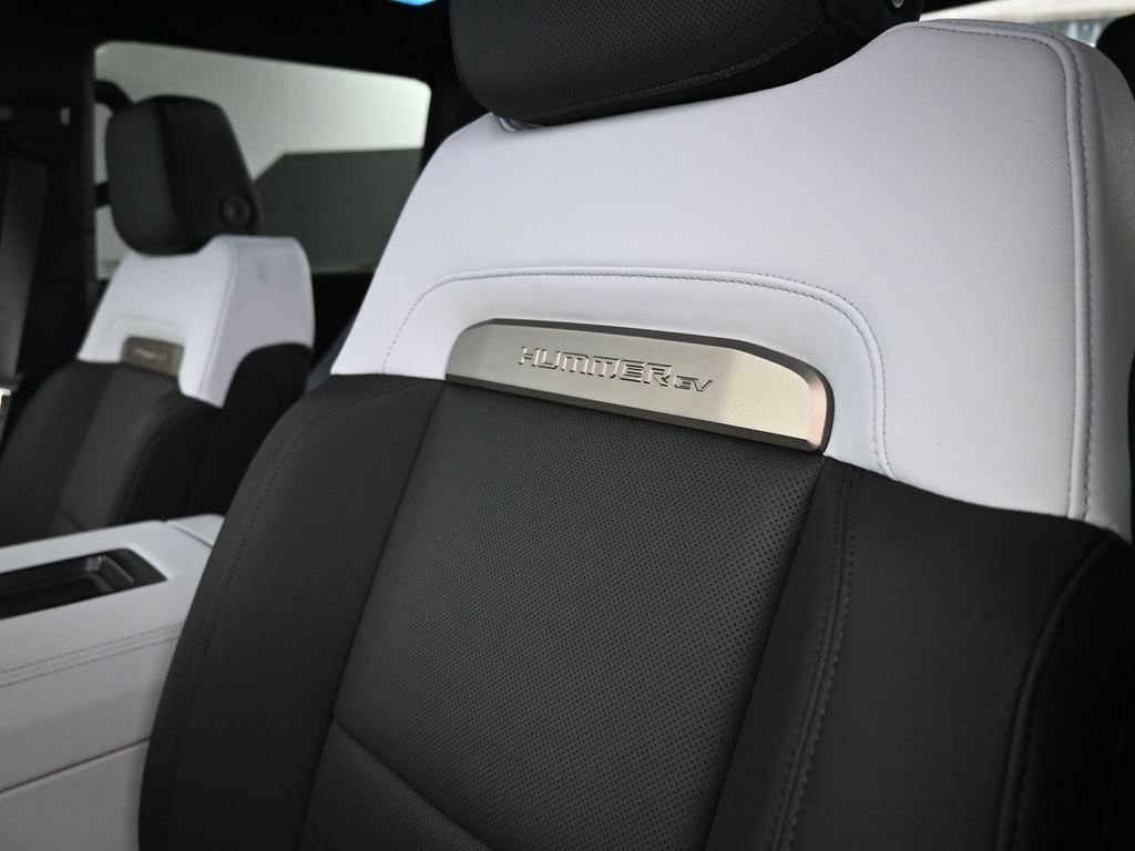 New 2025 GMC Hummer EV 2X image 18