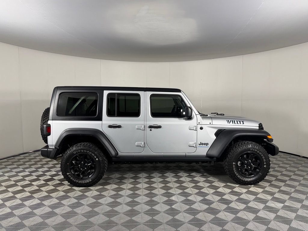 Used 2023 Jeep Wrangler Unlimited AWD/4WD image 5