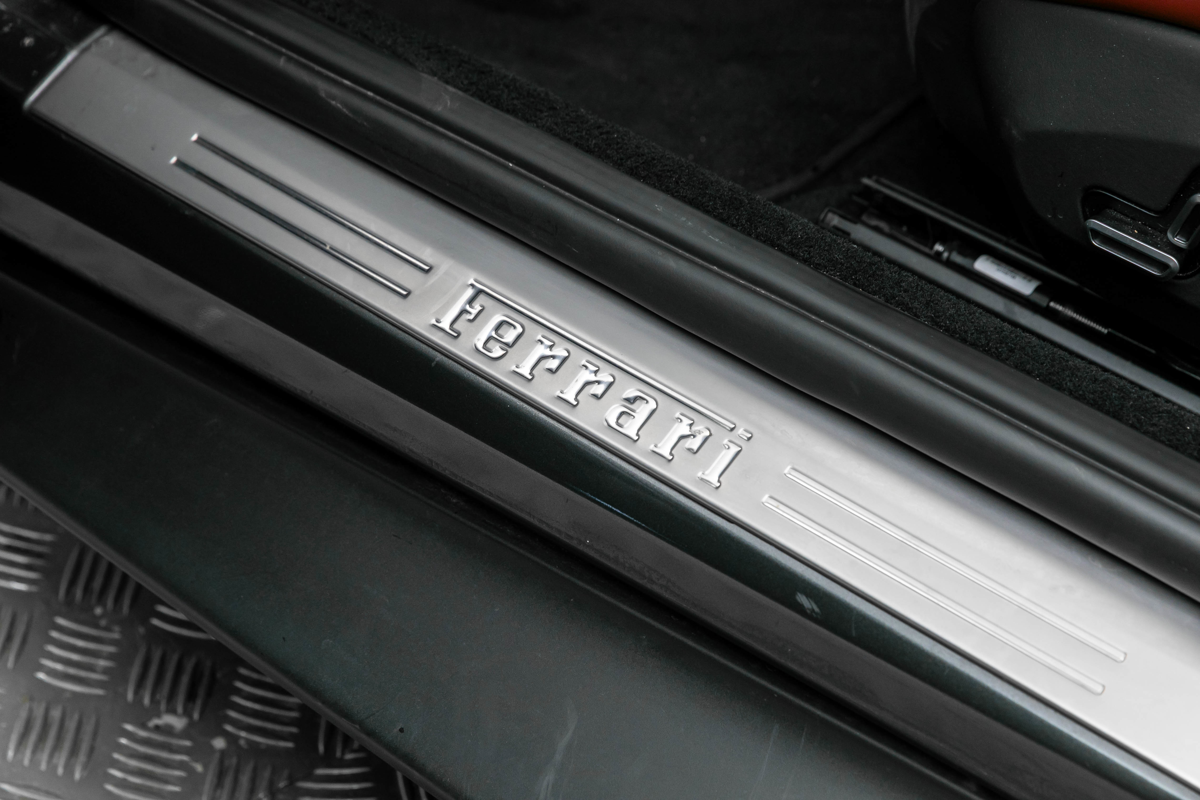 Certified 2022 Ferrari Roma image 18