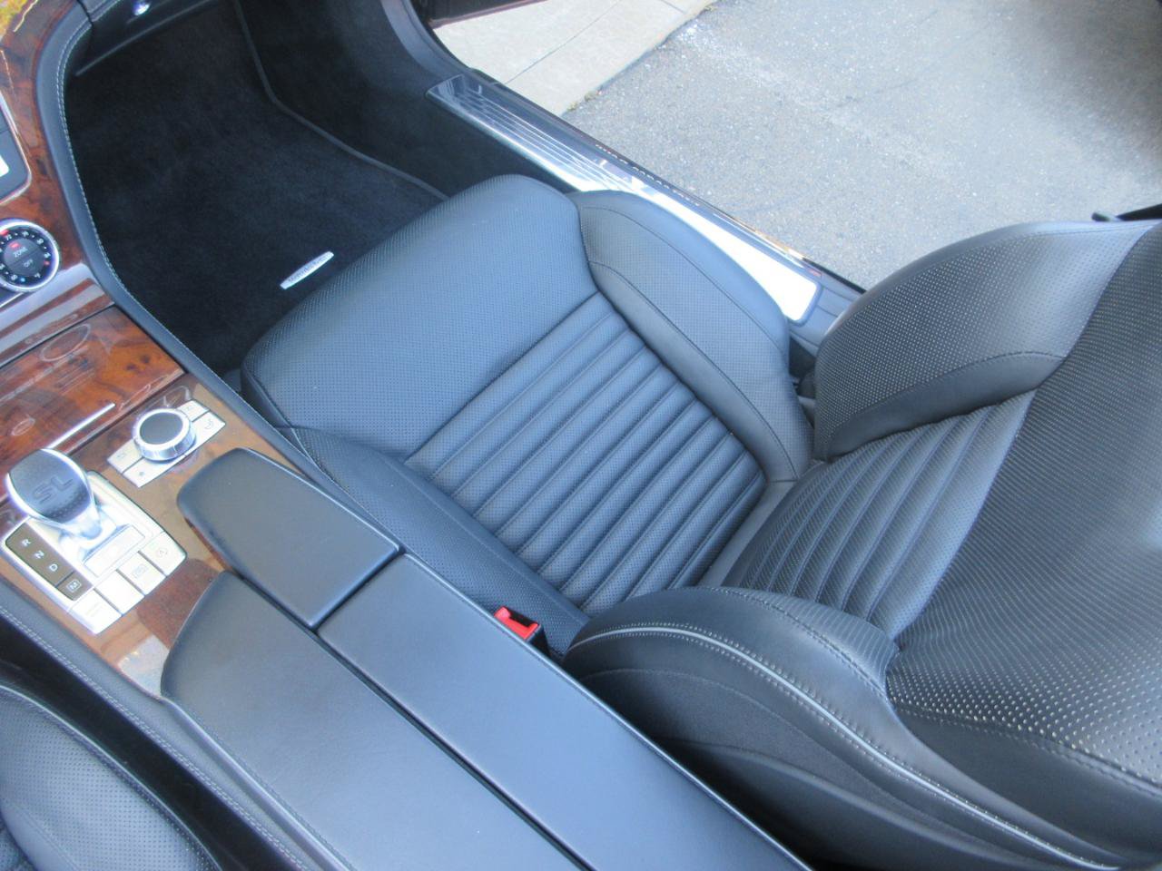 Used 2017 Mercedes-Benz SL 550 image 23