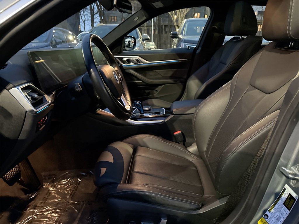 Used 2023 BMW i4 eDrive35 image 13