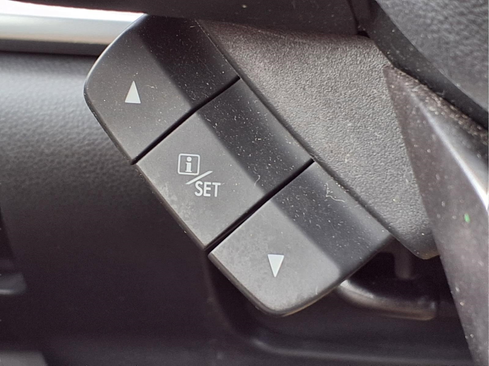 Used 2022 Subaru Forester Premium AWD/4WD image 27