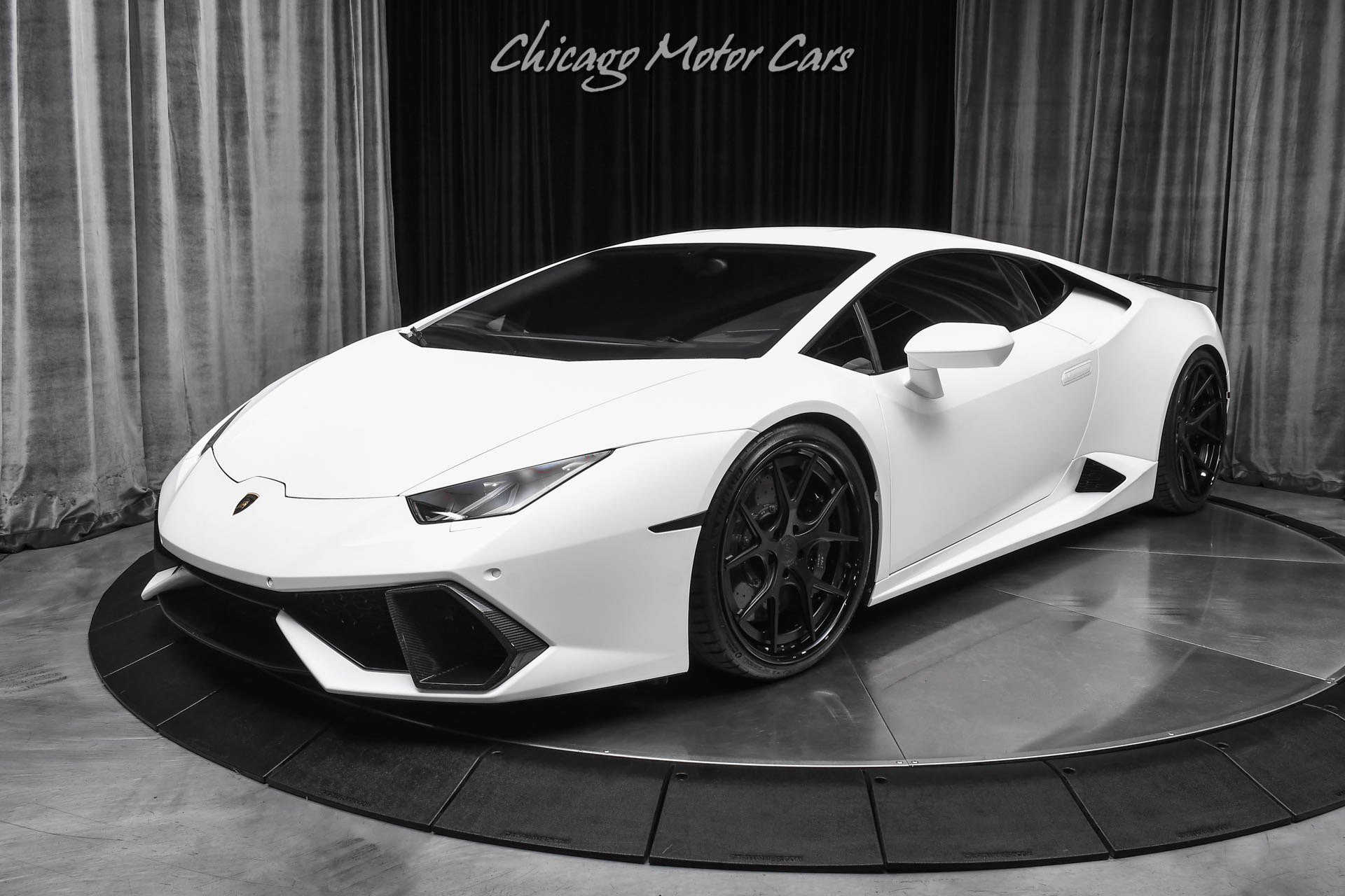 Used 2016 Lamborghini Huracan LP 610-4 AWD/4WD image 23