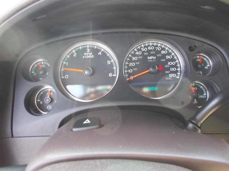 Used 2010 GMC Yukon Denali image 36