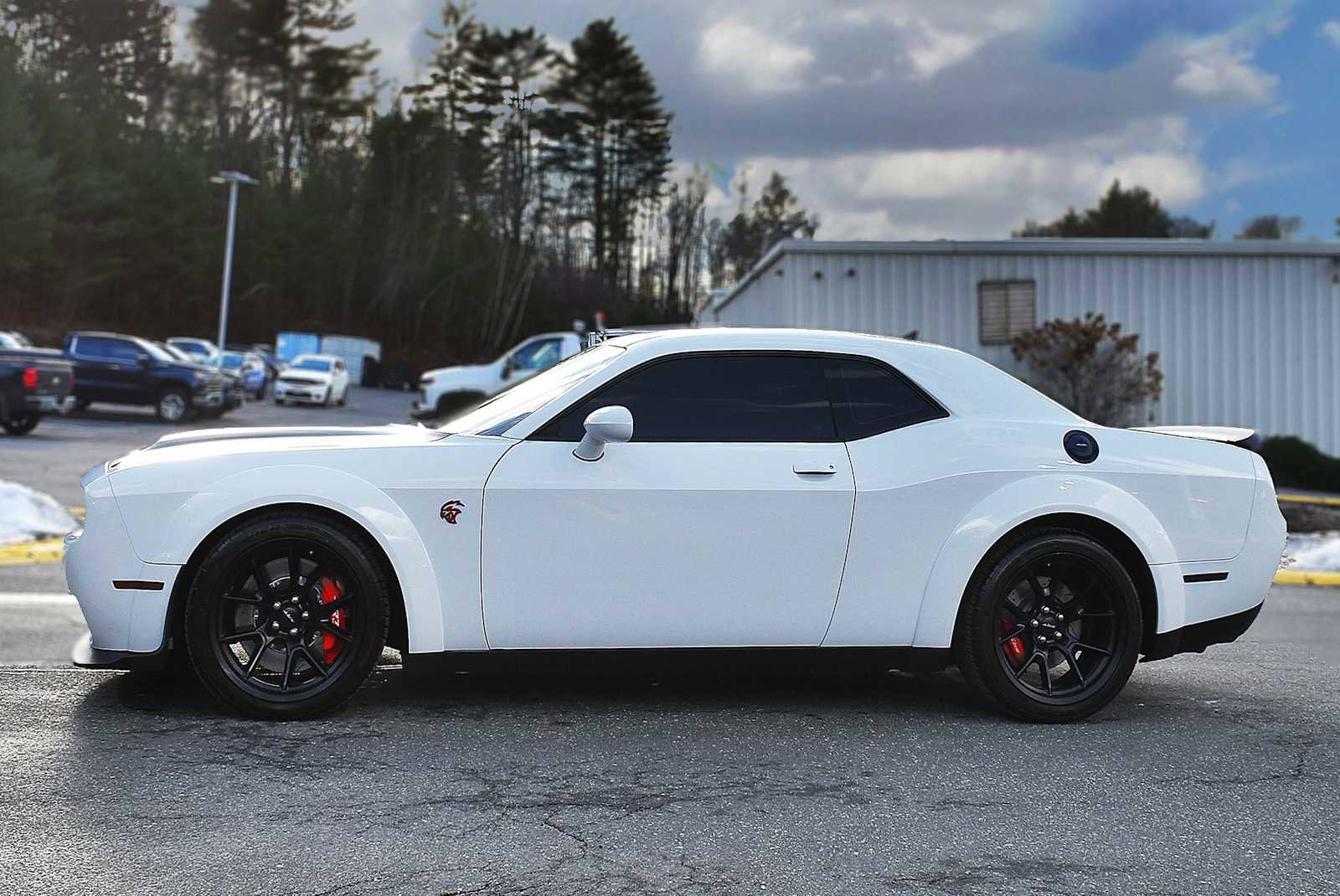Used 2022 Dodge Challenger SRT Hellcat RWD image 5