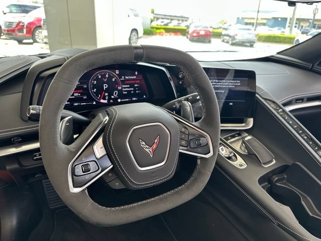 Used 2021 Chevrolet Corvette Stingray Premium Conv w/ Z51 Performance Package RWD image 14