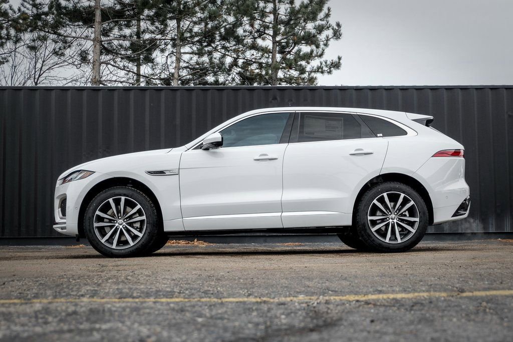New 2026 Jaguar F-PACE R-Dynamic S video 3