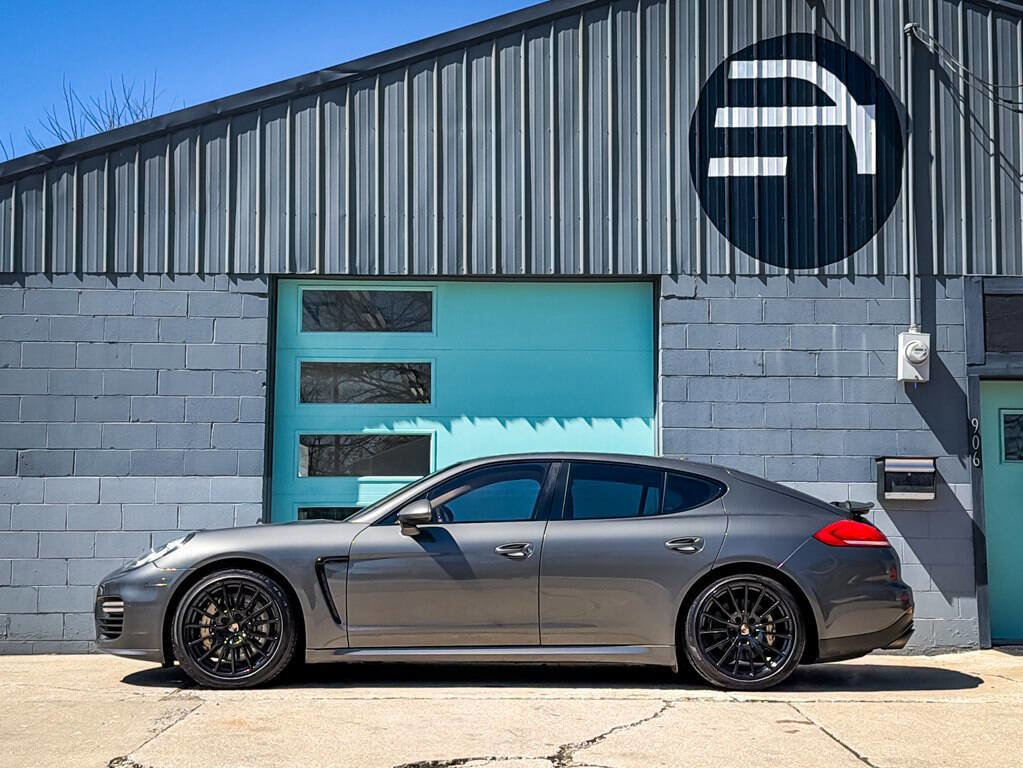 Used 2014 Porsche Panamera AWD/4WD image 4