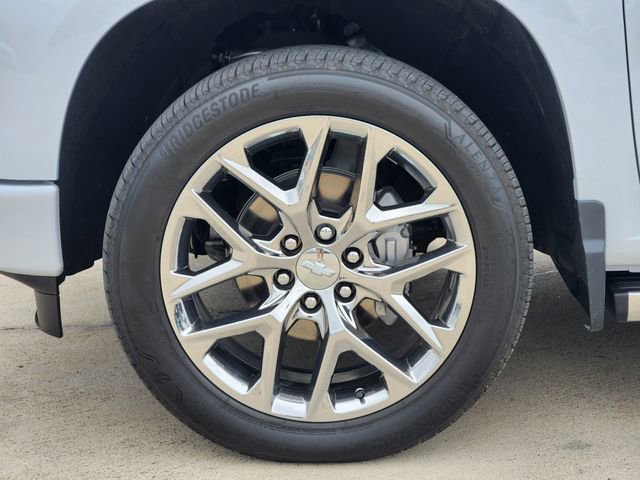 Used 2026 Chevrolet Silverado 1500 High Country image 8