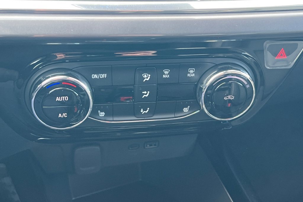 New 2026 Chevrolet Trax ACTIV w/ Driver Confidence Package image 17