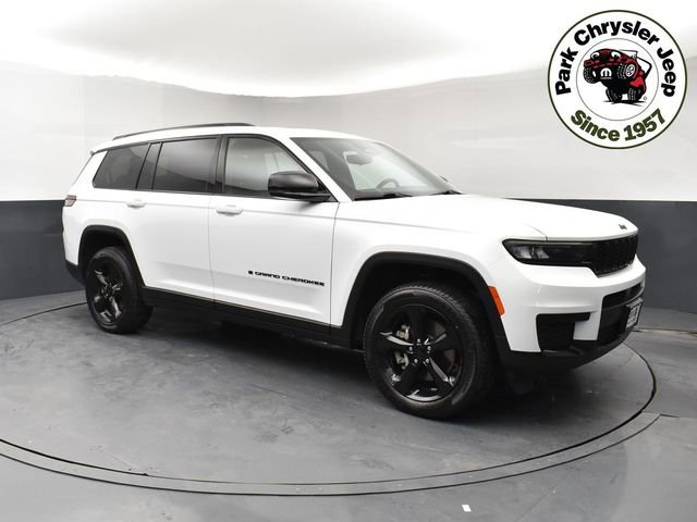 Used 2023 Jeep Grand Cherokee L Laredo AWD/4WD image 1