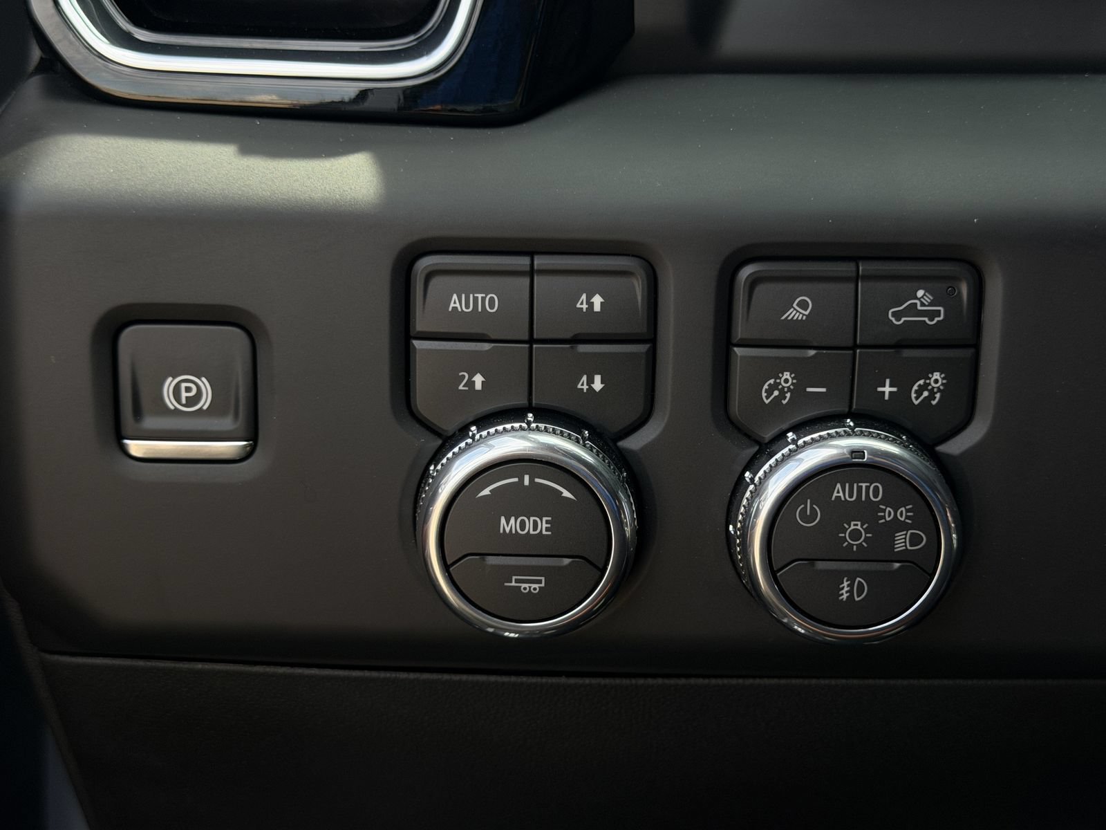 Used 2026 GMC Sierra 1500 Denali Ultimate AWD/4WD image 25