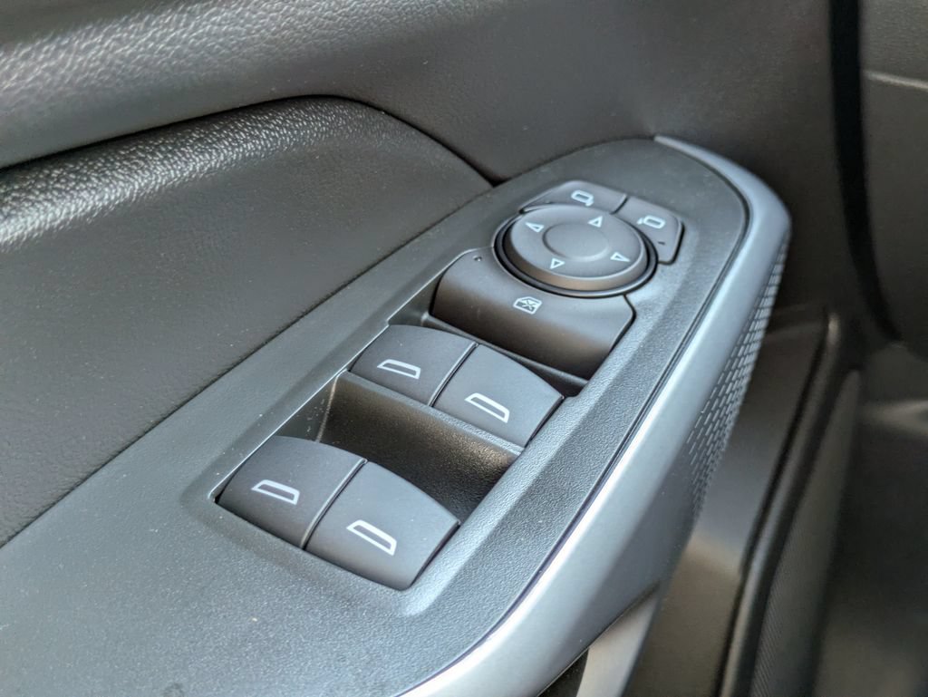 New 2026 Chevrolet Trax LT FWD image 23
