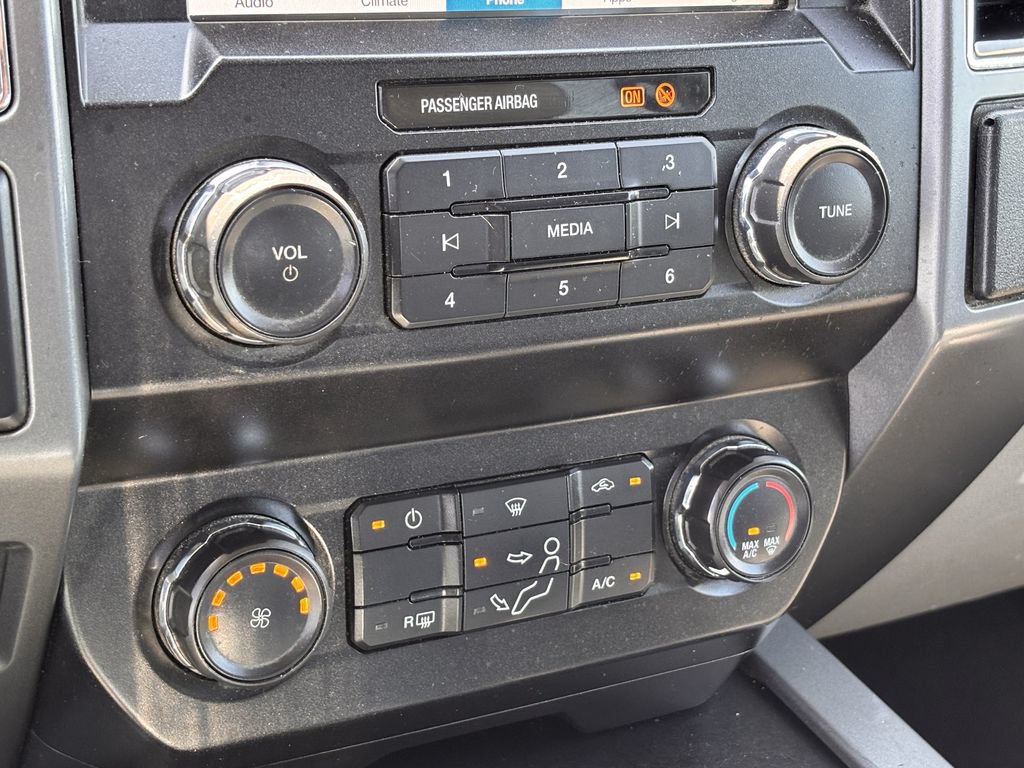 Used 2019 Ford F250 XLT w/ XLT Value Package AWD/4WD image 19