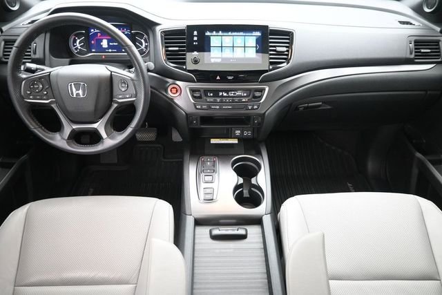 Used 2023 Honda Passport EX-L image 21