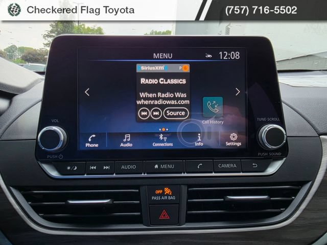 Used 2025 Nissan Altima 2.5 SV FWD image 19