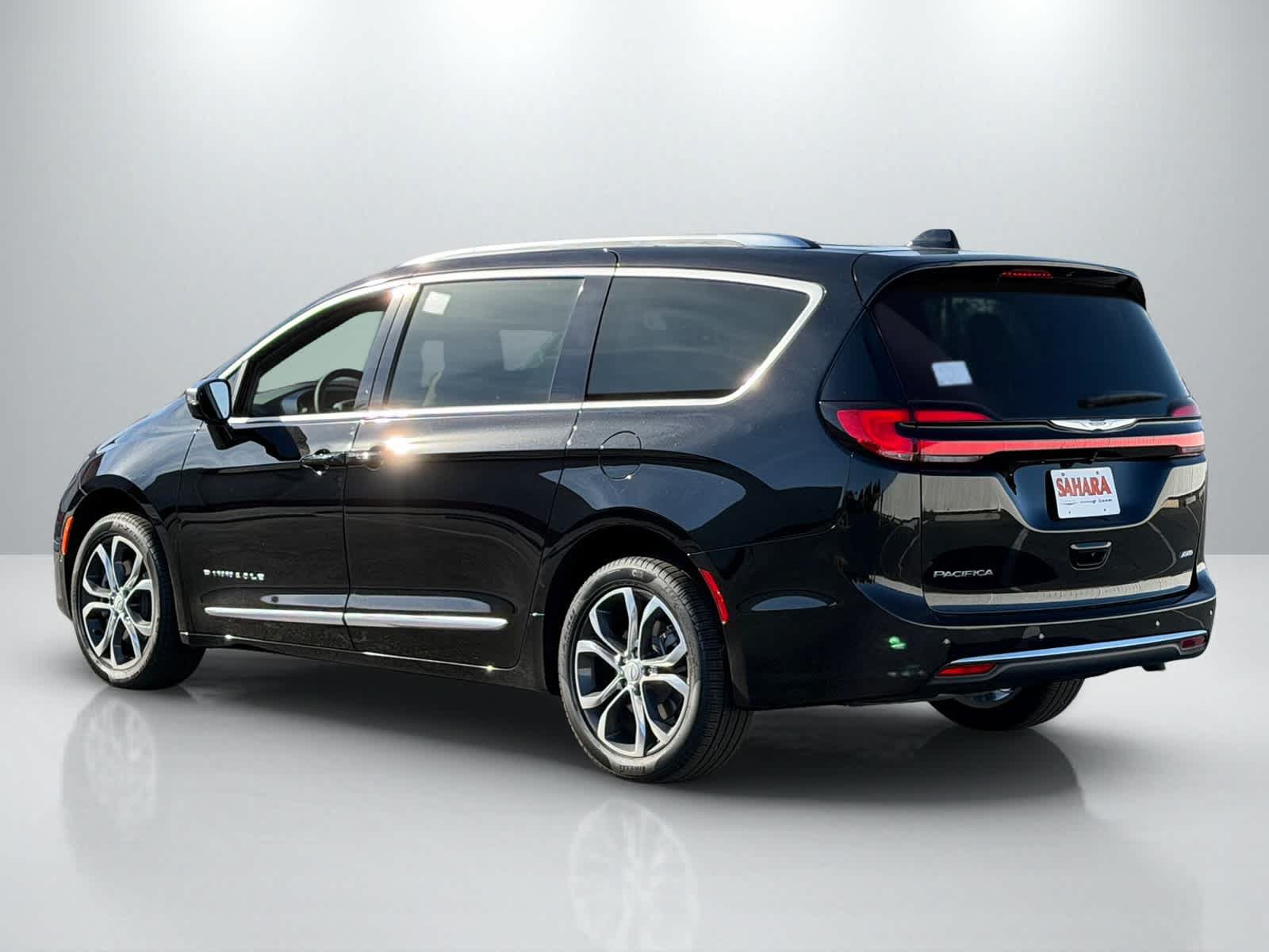 New 2026 Chrysler Pacifica Pinnacle AWD/4WD image 4