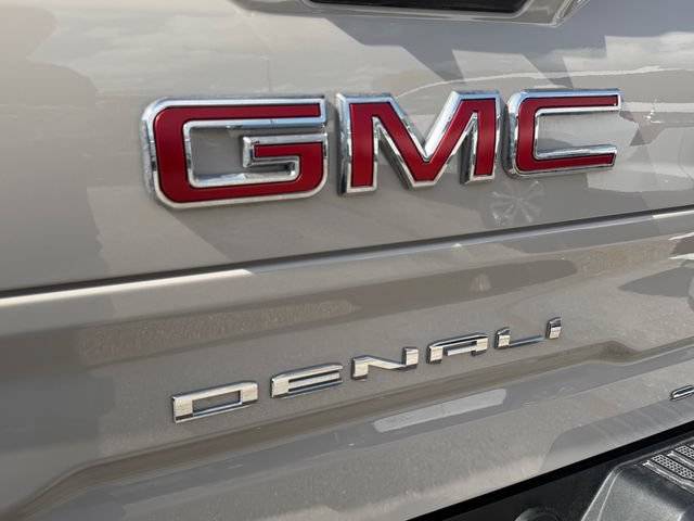 New 2026 GMC Sierra 1500 Denali w/ Denali Reserve Package AWD/4WD image 9