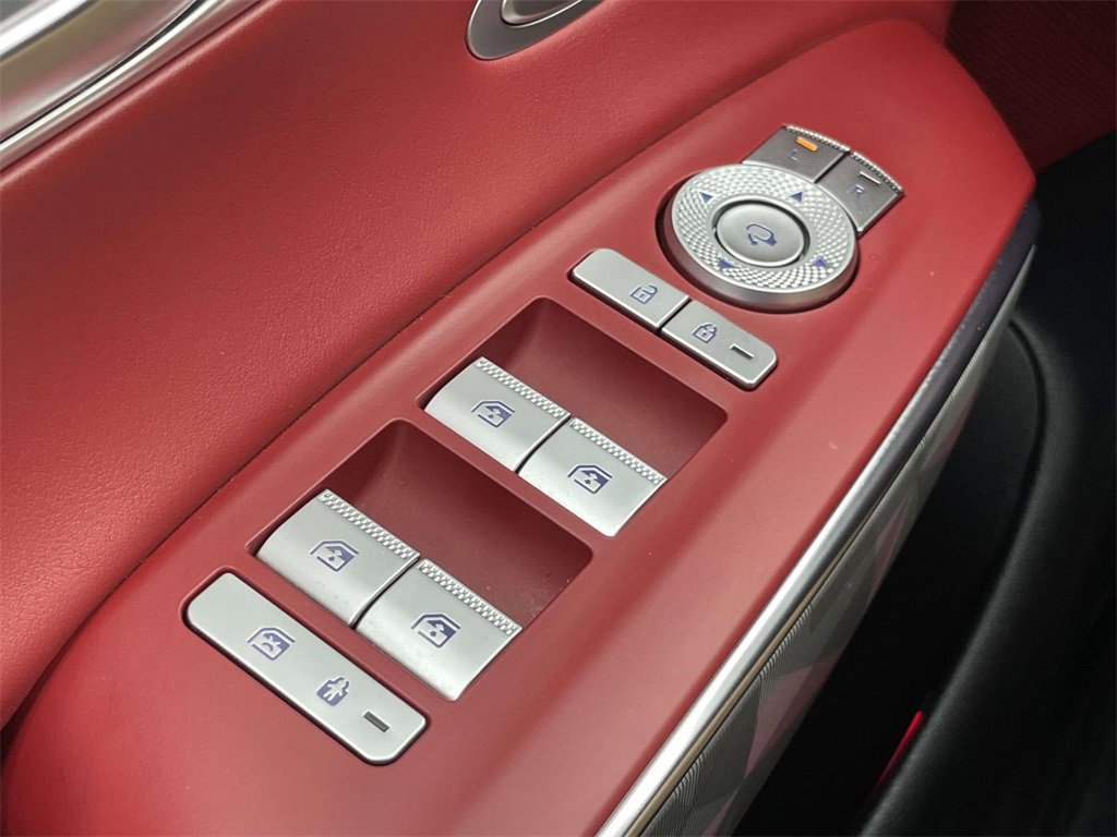 Certified 2024 Genesis GV70 3.5T Sport w/ Sport Advanced Package image 17