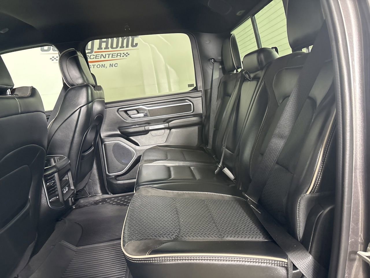 Used 2023 RAM 1500 Laramie AWD/4WD image 21