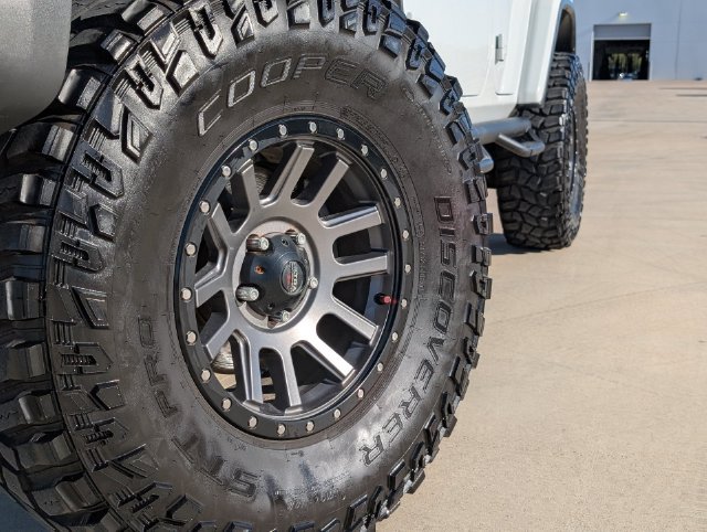 Used 2018 Jeep Wrangler Unlimited Rubicon AWD/4WD image 2