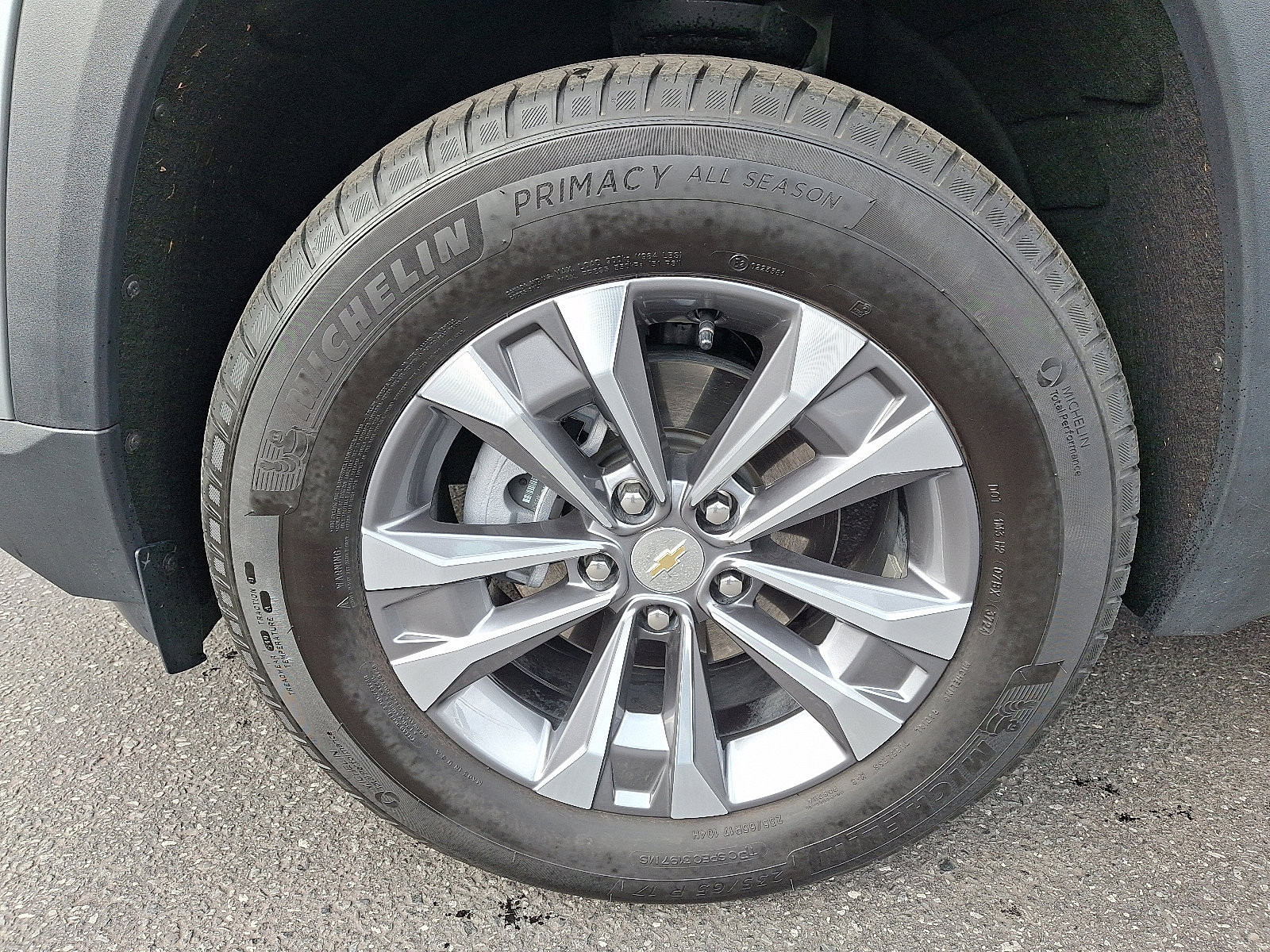 Used 2025 Chevrolet Equinox LT image 9