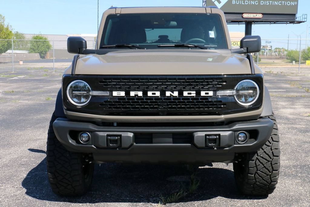 New 2025 Ford Bronco Big Bend w/ Black Diamond Package AWD/4WD image 3