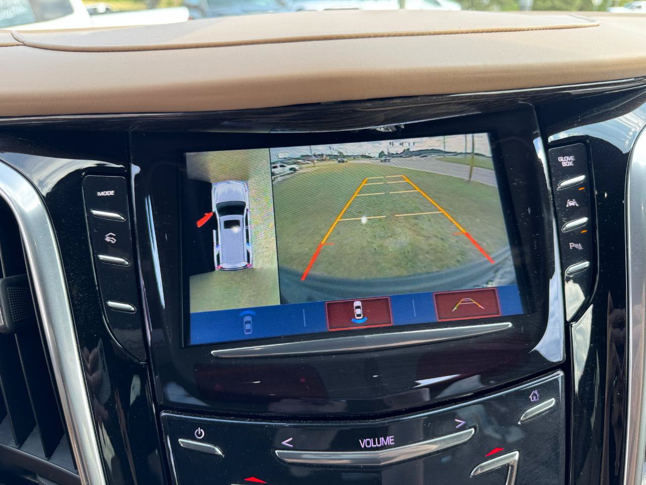 Used 2020 Cadillac Escalade ESV Platinum AWD/4WD image 55