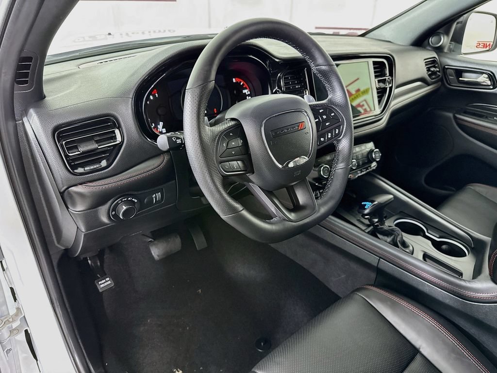 Used 2025 Dodge Durango GT AWD/4WD image 18