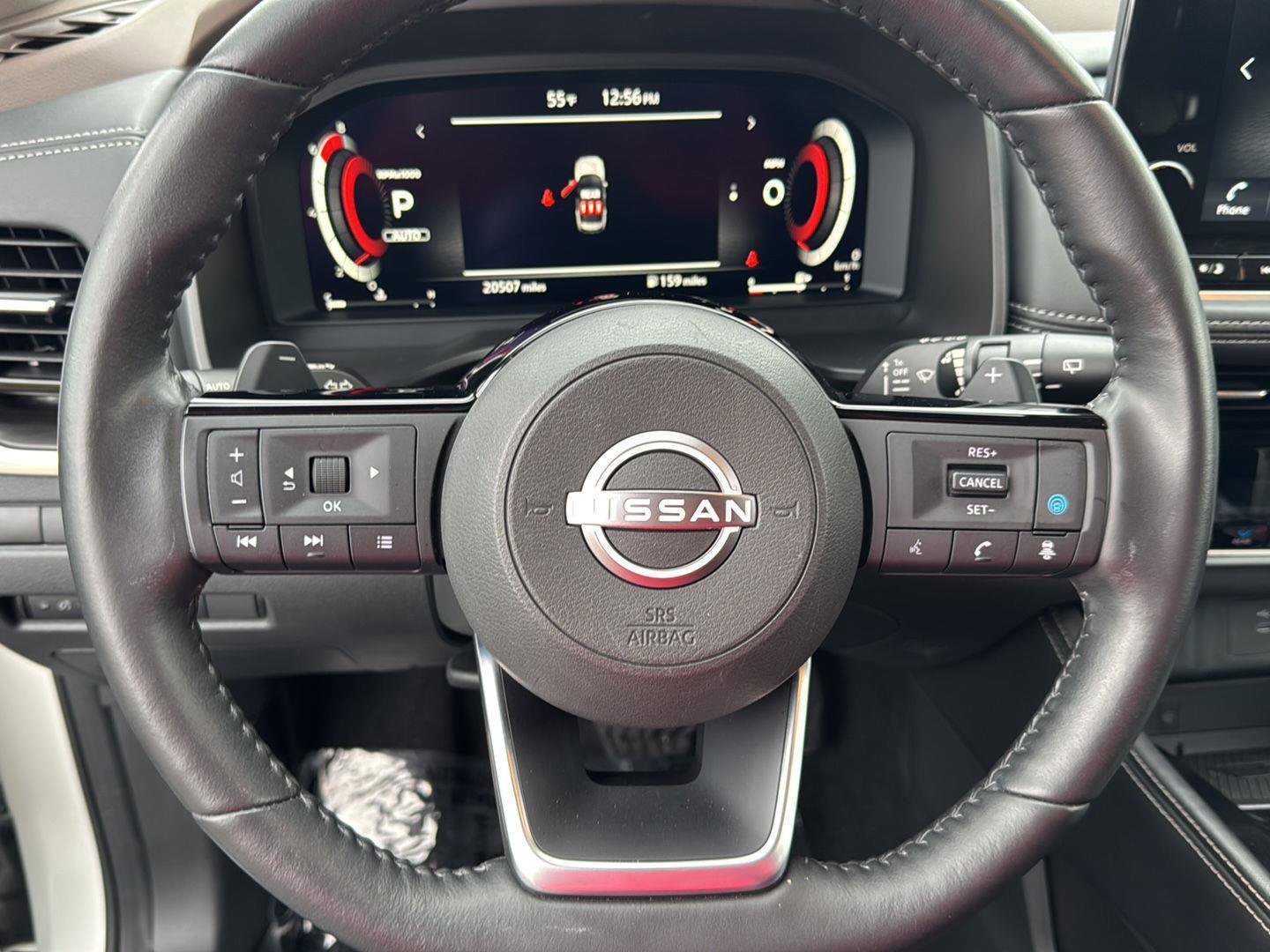 Used 2023 Nissan Rogue Platinum w/ Platinum Premium Package image 17