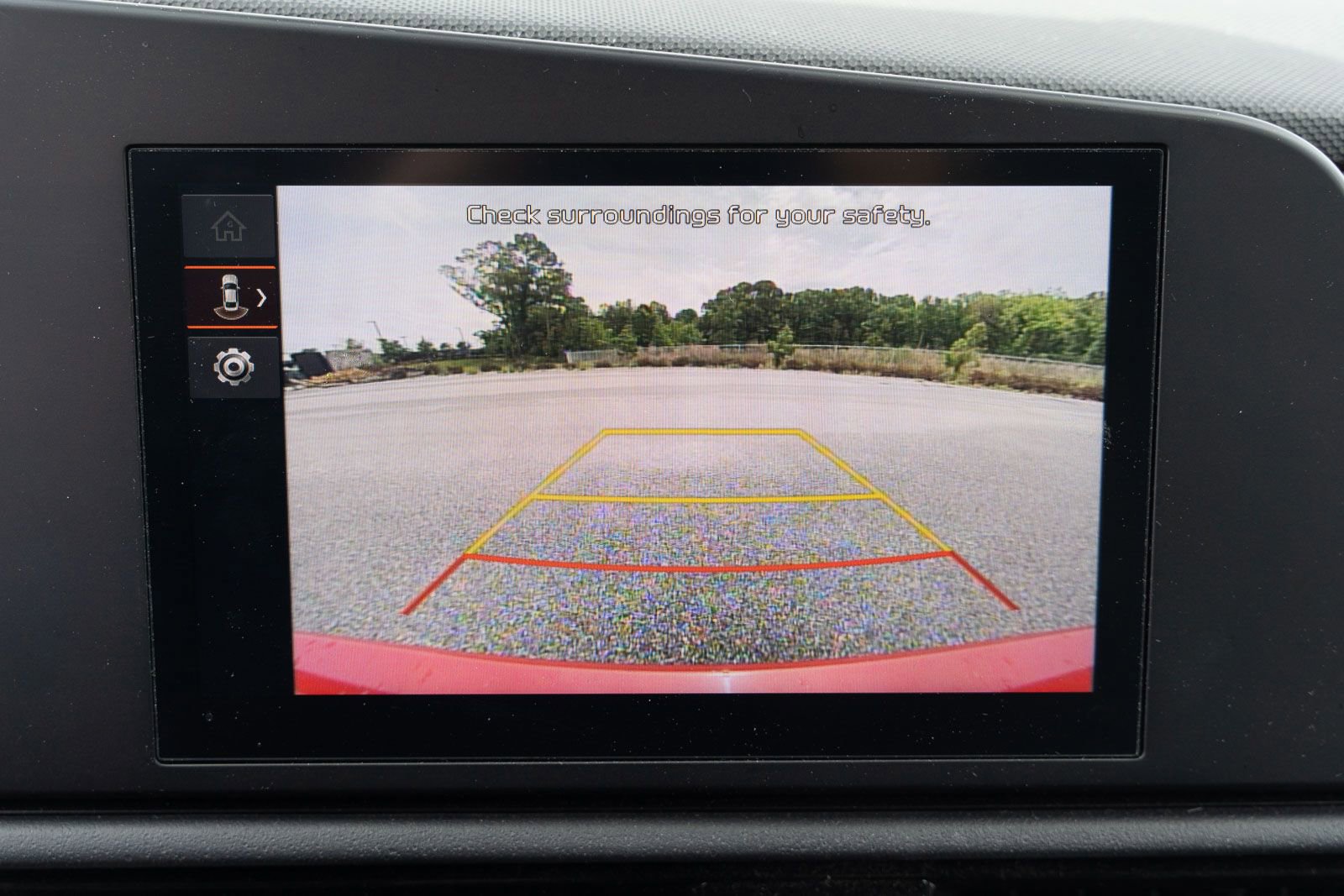 Used 2024 Kia Niro LX FWD image 29