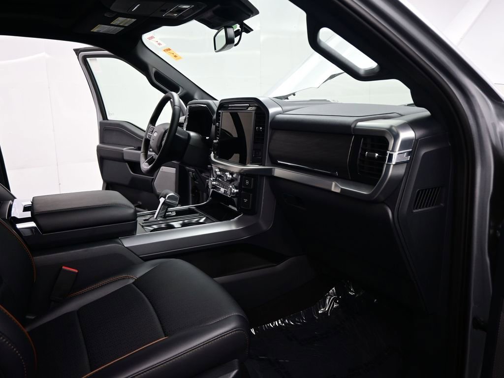 Used 2025 Ford F150 Lariat w/ Equipment Group 501A Mid image 20