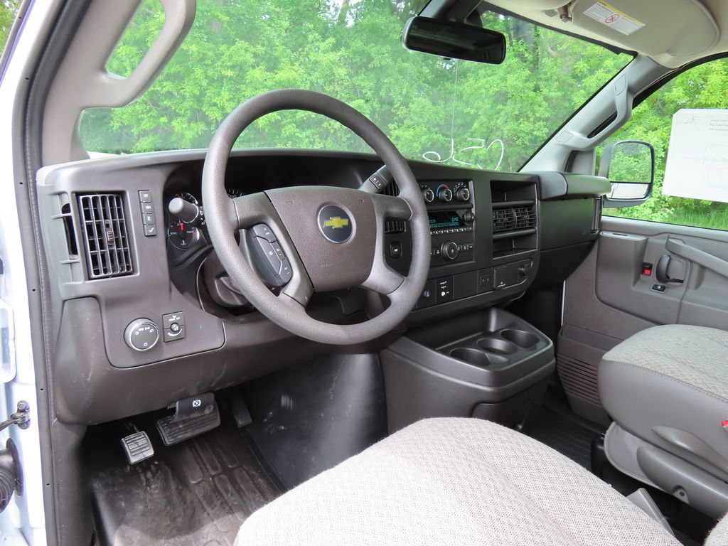 New 2026 Chevrolet Express 3500 Extended w/ Driver Convenience Package RWD image 18