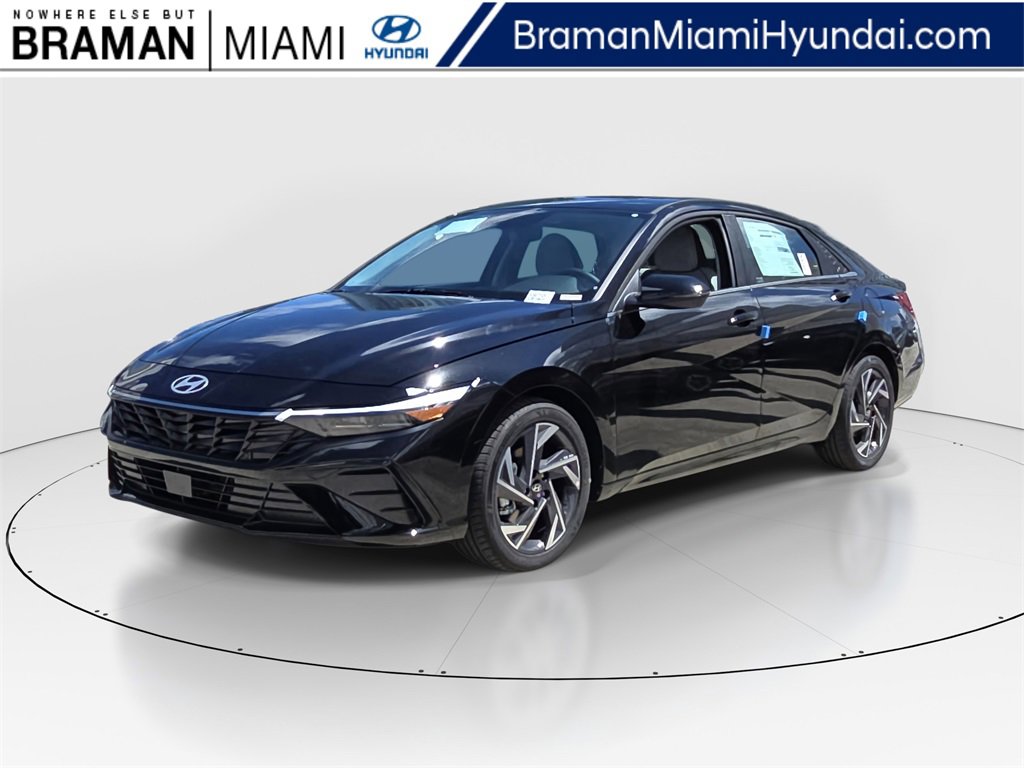 New 2025 Hyundai Elantra Sport