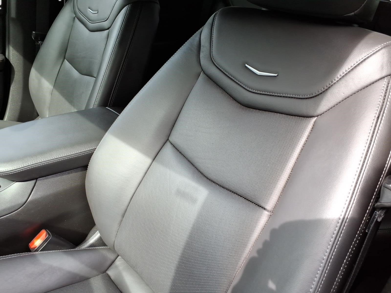Certified 2023 Cadillac XT5 Premium Luxury AWD/4WD image 14
