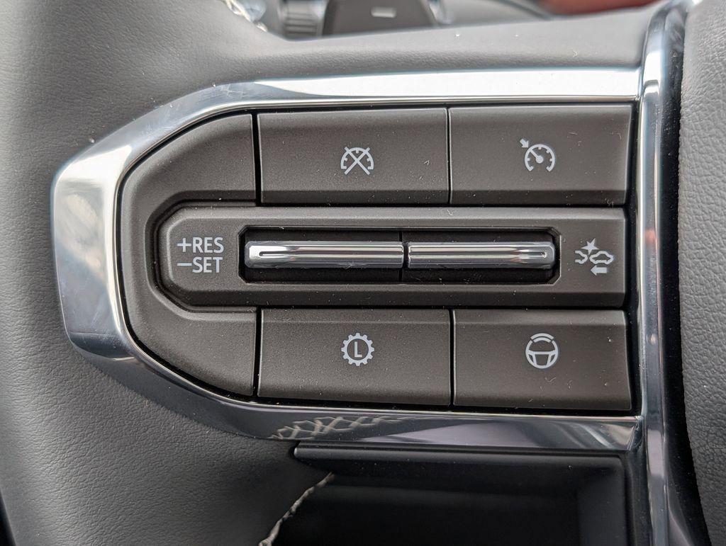 New 2026 GMC Acadia Denali Ultimate w/ LPO, Floor Liner Package AWD/4WD image 53