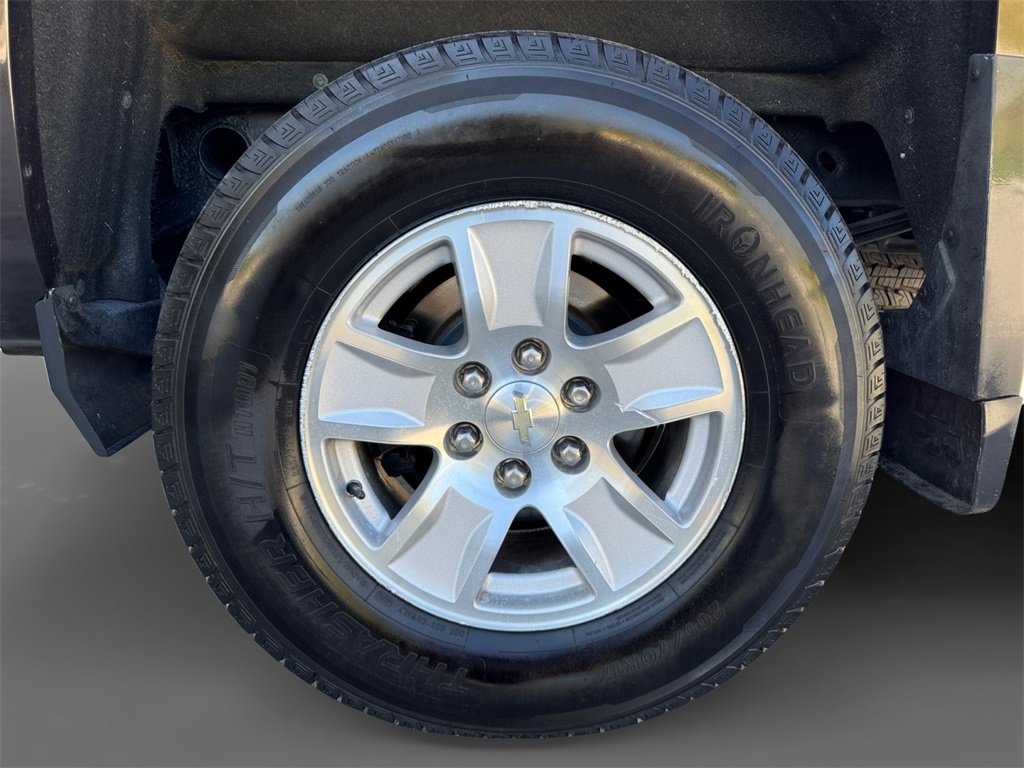 Used 2018 Chevrolet Silverado 1500 LT w/ All Star Edition image 11