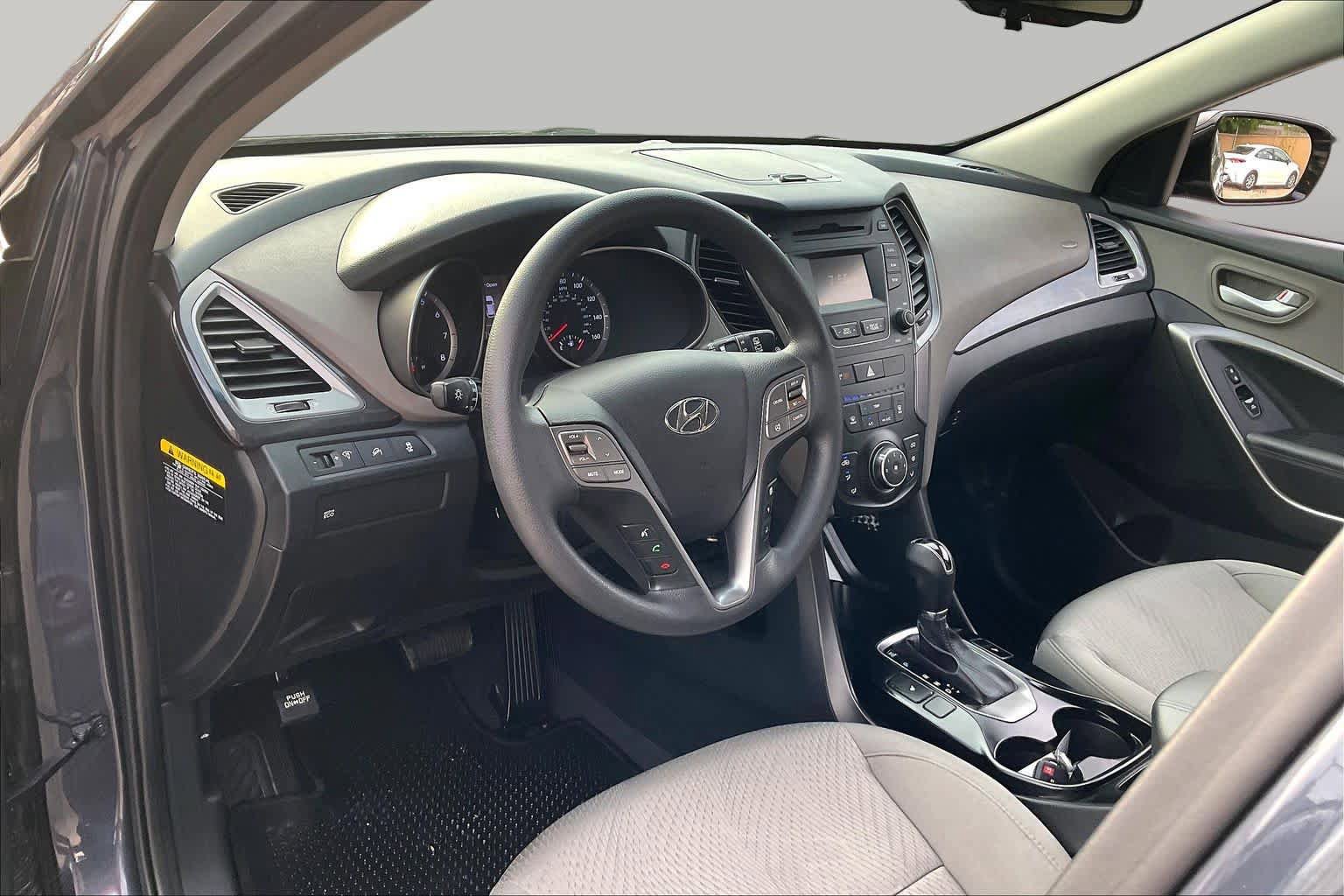 Used 2016 Hyundai Santa Fe Sport w/ Option Group 02 FWD image 17