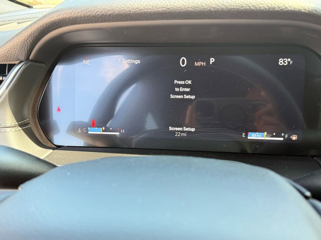 New 2026 Jeep Grand Cherokee L Laredo image 16