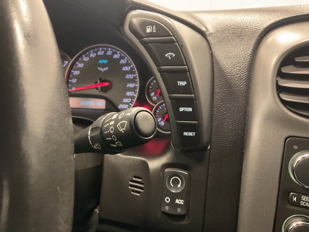 Used 2006 Chevrolet Corvette Coupe RWD image 21