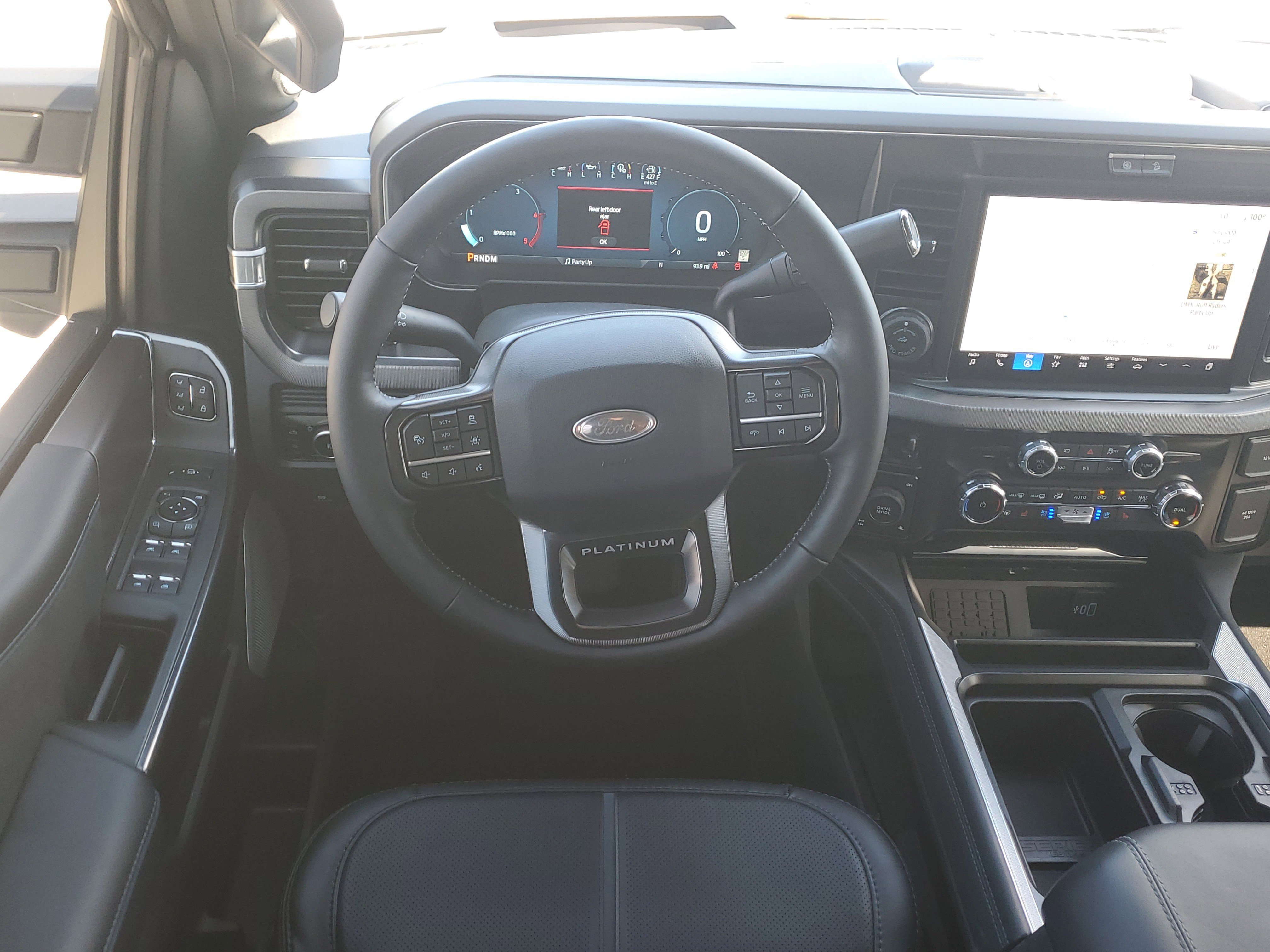 New 2026 Ford F350 Platinum w/ FX4 Off-Road Package image 15